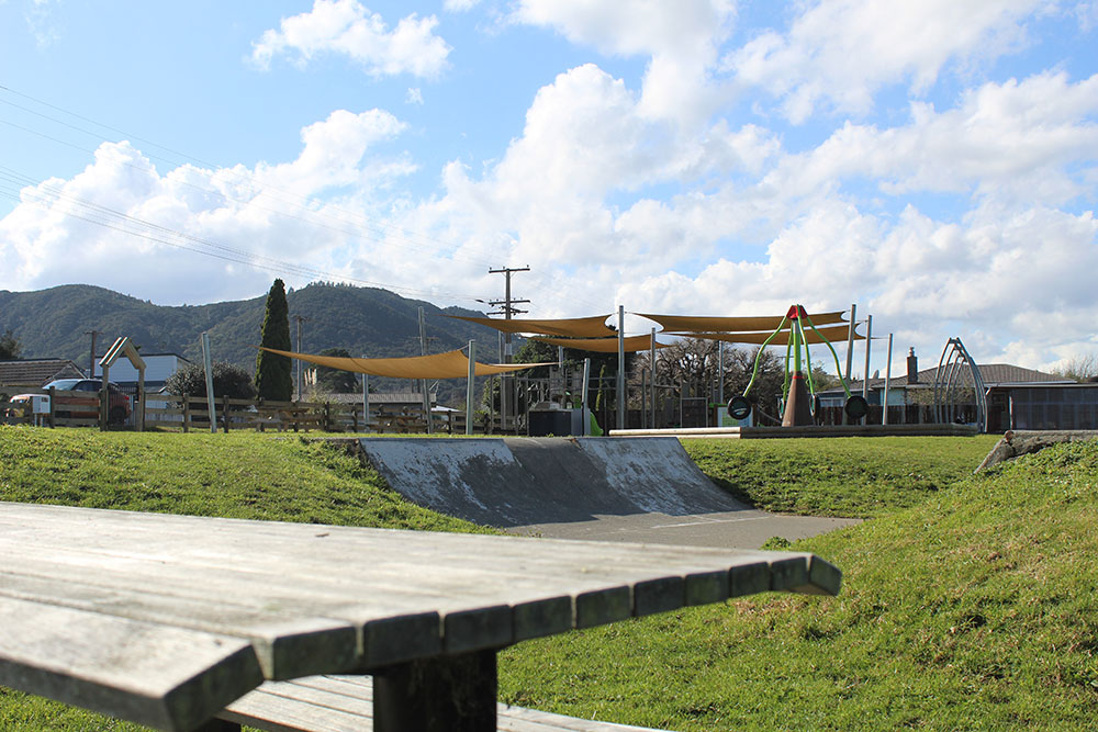Kahukahu park
